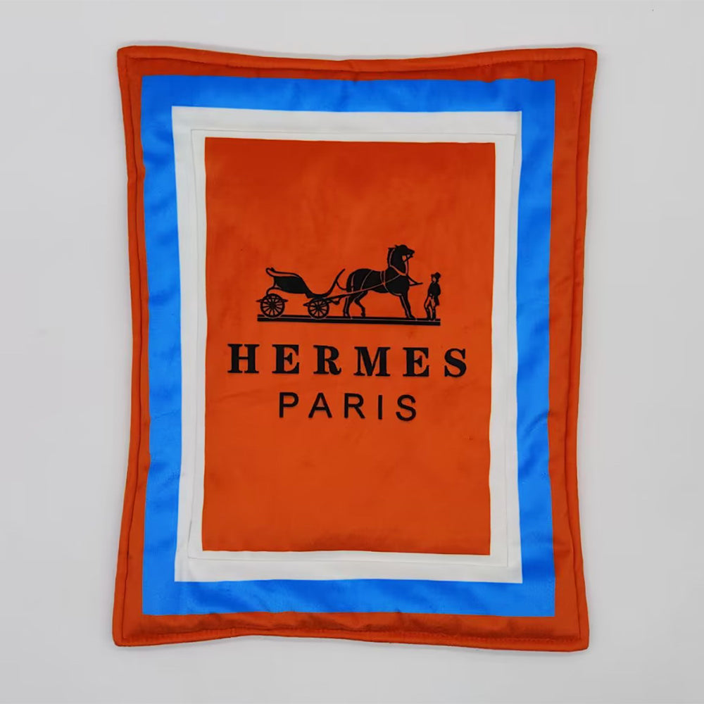 DoggieDeluxe™ Luxury Flannel Mat